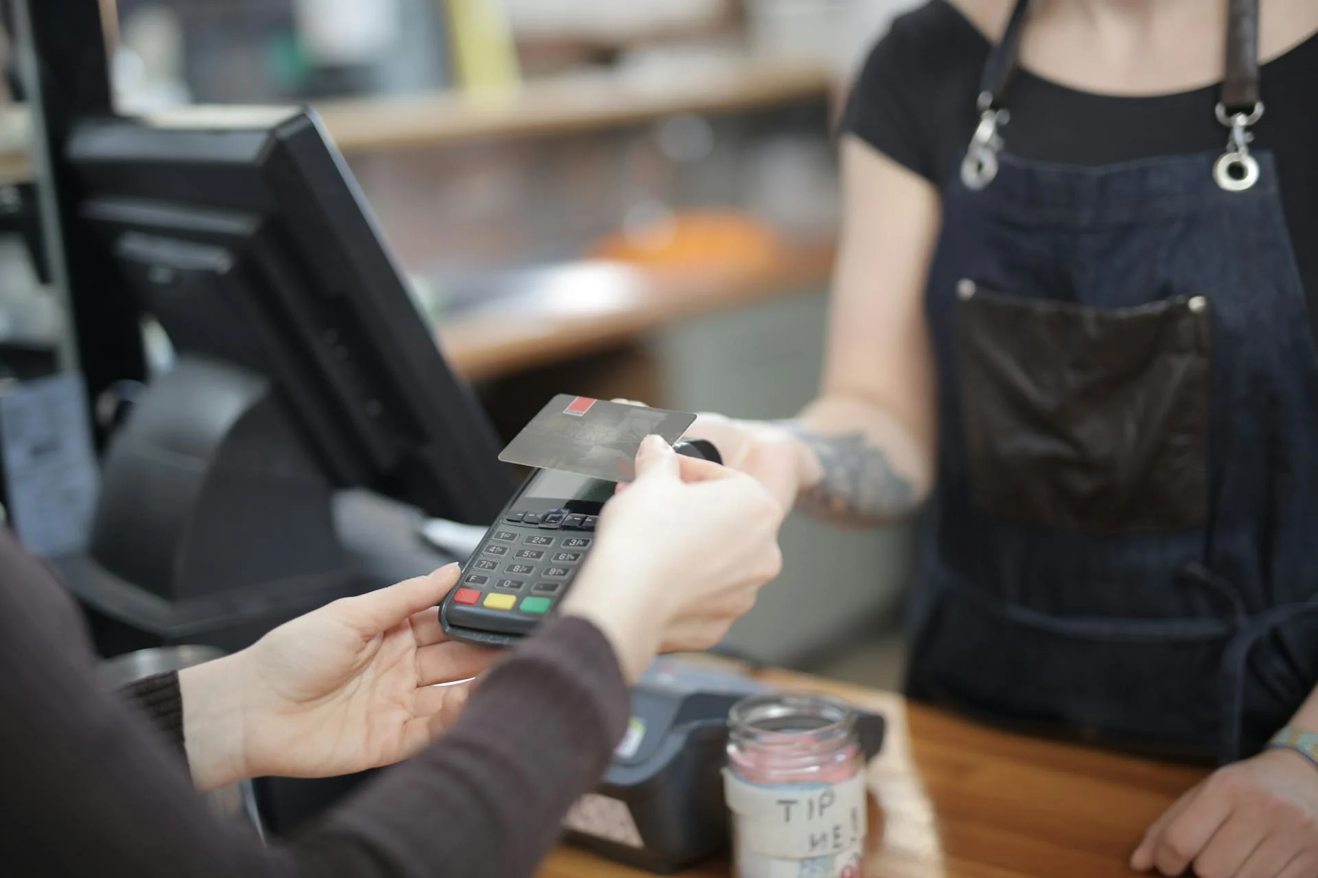 Tipping in Germany: How locals tip?